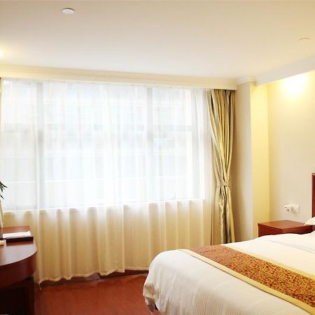 Greentree Alliance Jiangxi Nanchang Honggutan Middle Fenghuang Avenue Hotel Dış mekan fotoğraf