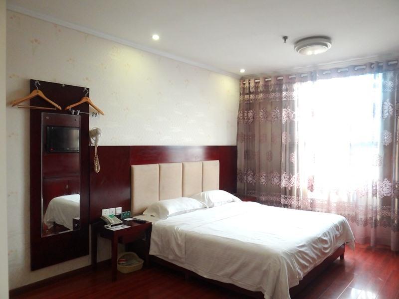 Greentree Alliance Jiangxi Nanchang Honggutan Middle Fenghuang Avenue Hotel Dış mekan fotoğraf