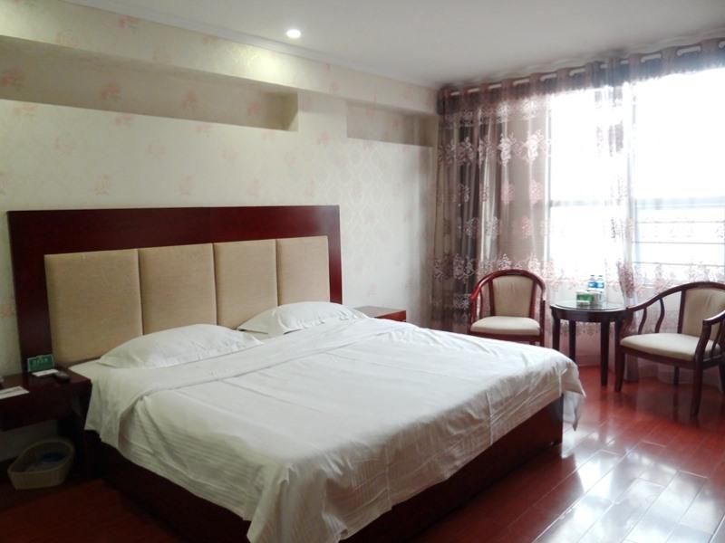 Greentree Alliance Jiangxi Nanchang Honggutan Middle Fenghuang Avenue Hotel Dış mekan fotoğraf