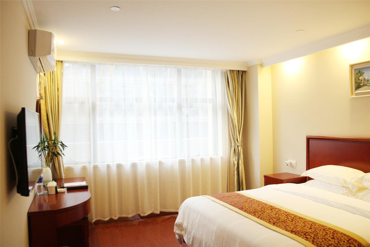 Greentree Alliance Jiangxi Nanchang Honggutan Middle Fenghuang Avenue Hotel Dış mekan fotoğraf