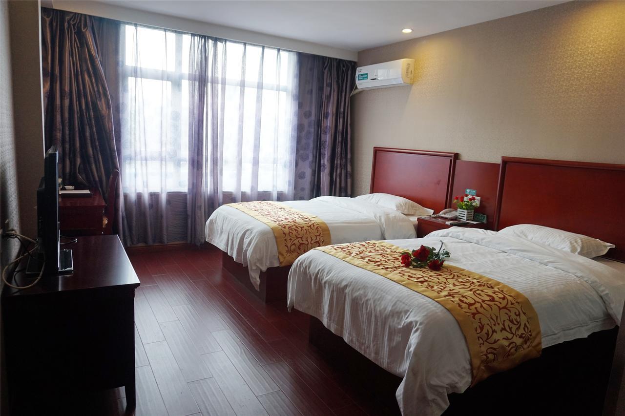 Greentree Alliance Jiangxi Nanchang Honggutan Middle Fenghuang Avenue Hotel Dış mekan fotoğraf