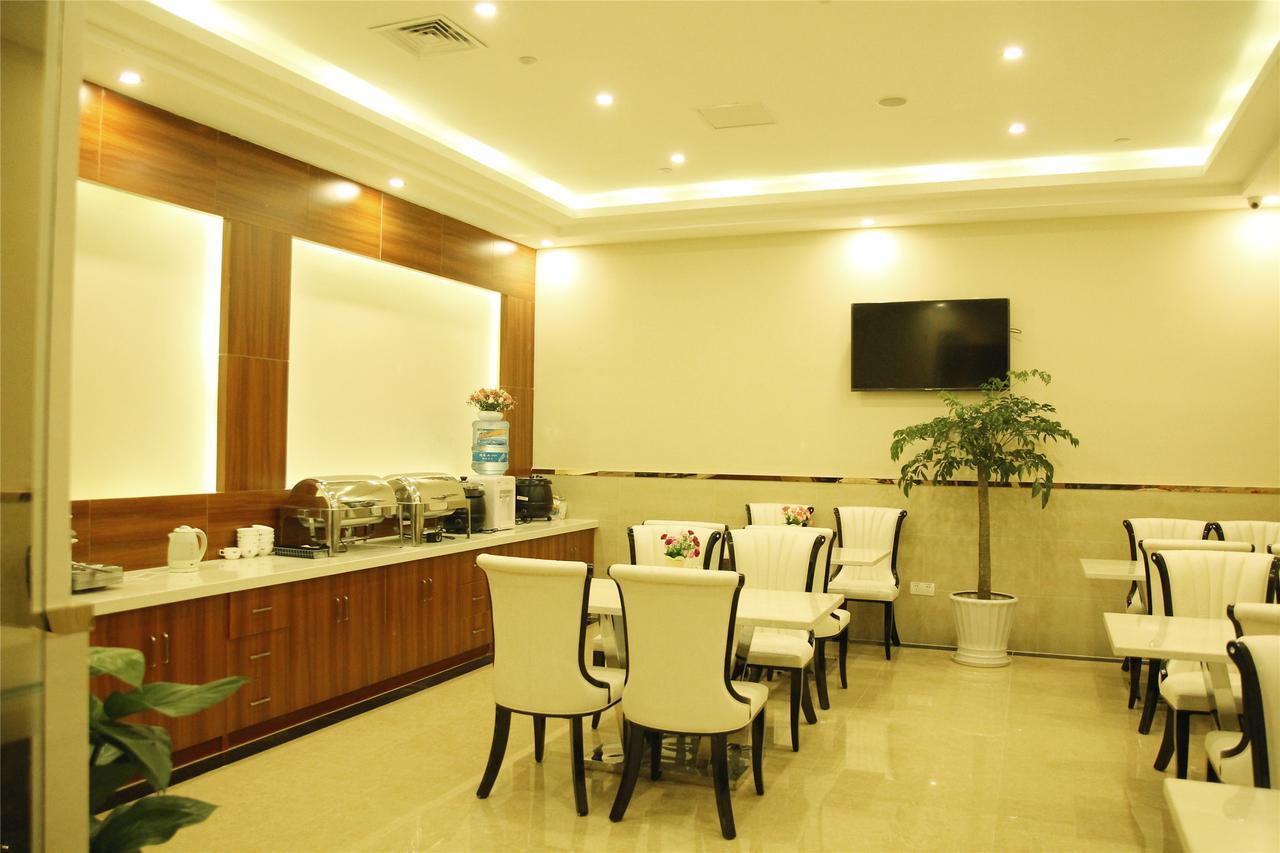 Greentree Alliance Jiangxi Nanchang Honggutan Middle Fenghuang Avenue Hotel Dış mekan fotoğraf