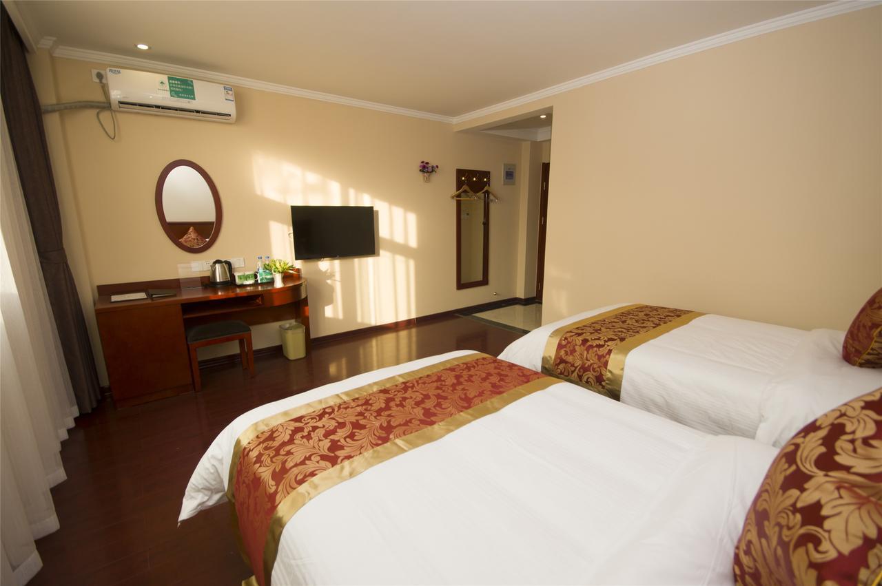 Greentree Alliance Jiangxi Nanchang Honggutan Middle Fenghuang Avenue Hotel Dış mekan fotoğraf