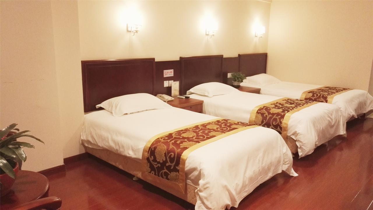 Greentree Alliance Jiangxi Nanchang Honggutan Middle Fenghuang Avenue Hotel Dış mekan fotoğraf